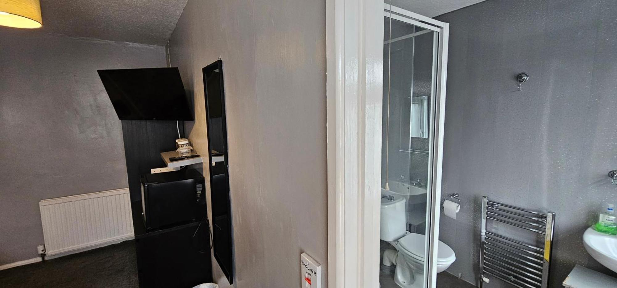 The Roslyn Guest House Paignton Room photo